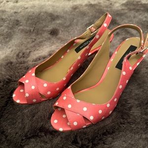 Ann Taylor 3” Sling back heel